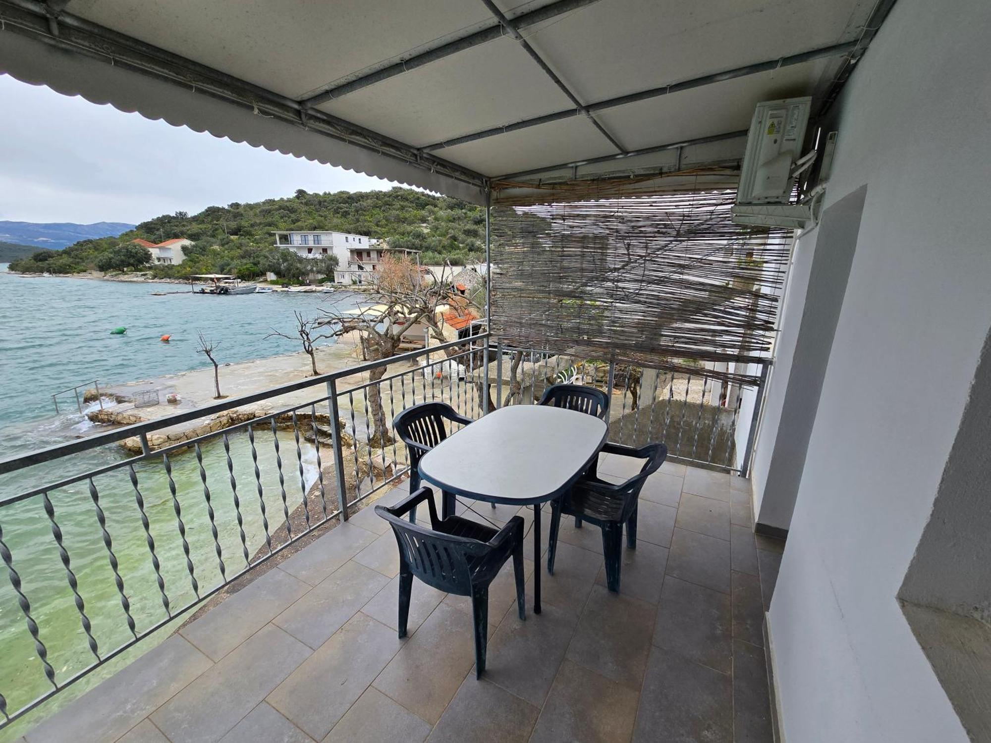 Apartments Marinko Janjina Extérieur photo